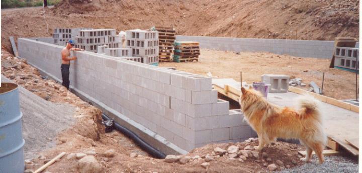 Very easy to set, dry stack concrete block walls do not need any mortar between blocks and courses