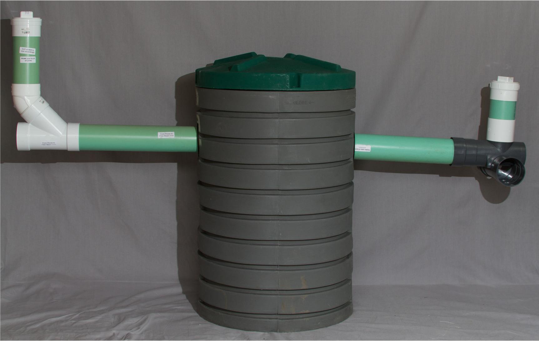 Polyethylene septic tank